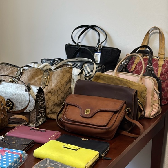 Bag #1 - Picture 1 of 1